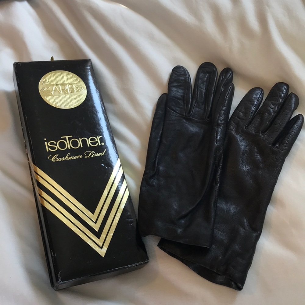 LUXURY BLACK LEATHER CASHMERE LINED GLOVES